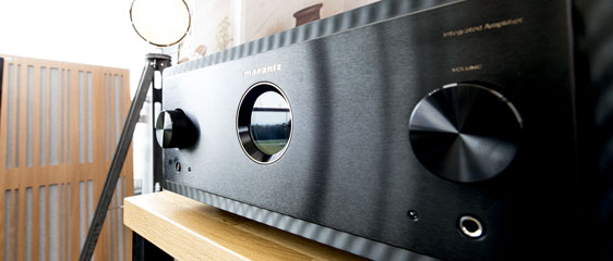 Bowers & Wilkins / Marantz