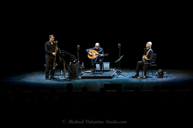 Anouar Brahem with Klaus Gesing - bass clarinet & soprano saxophone & BjÃ¶rn Meyer - bass