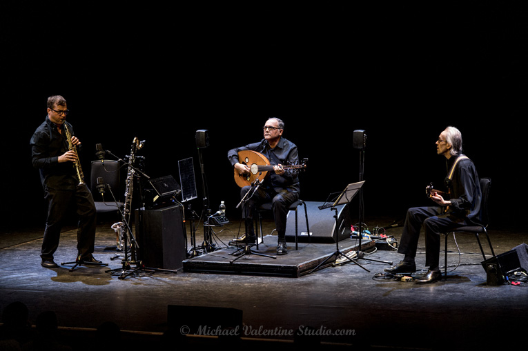 Anouar Brahem with Klaus Gesing - bass clarinet & soprano saxophone & BjÃ¶rn Meyer - bass