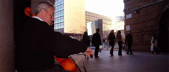 The lone busker  (South Bank Centre))