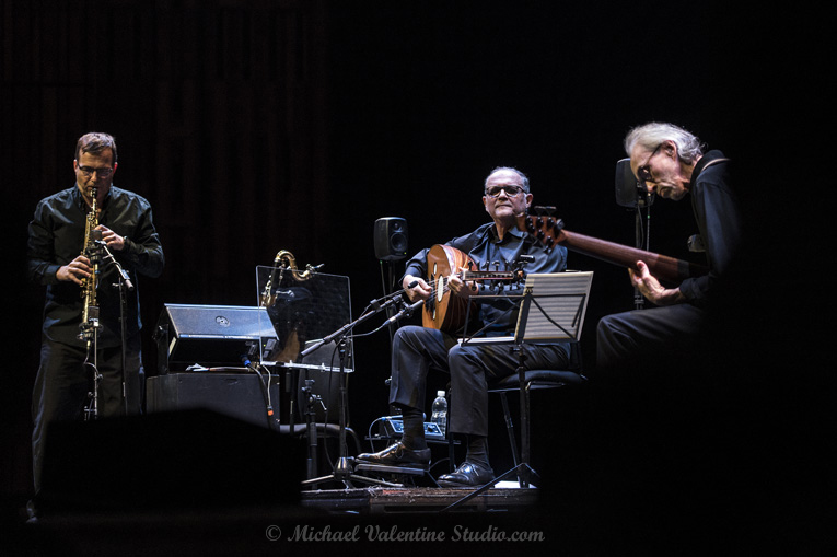 Anouar Brahem - oud, Klaus Gesing - bass clarinet, soprano saxophone & BjÃ¶rn Meyer - bass @ the Barbican Centre