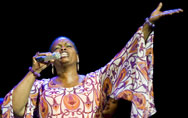 Go to the Sing The Truth page (featuring Dianne Reeves, Angelique Kidjo & Lizz Wright)