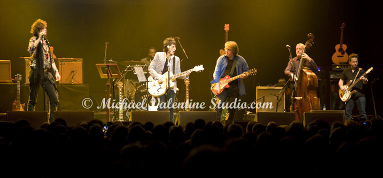 Ronnie Wood and Band