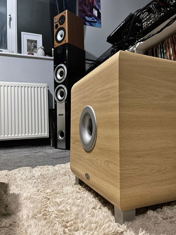 Eli Mayne hi-fi system