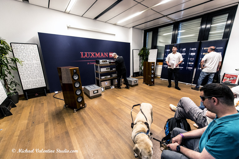 Luxman