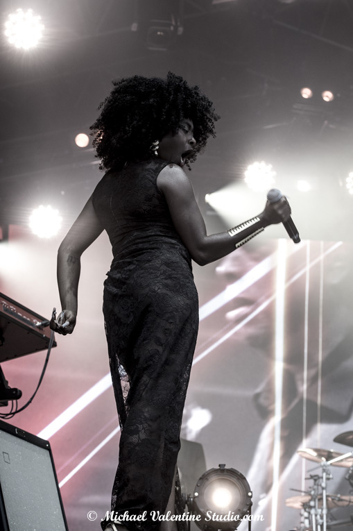 Kimberley Davis - Nile Rodgers & Chic