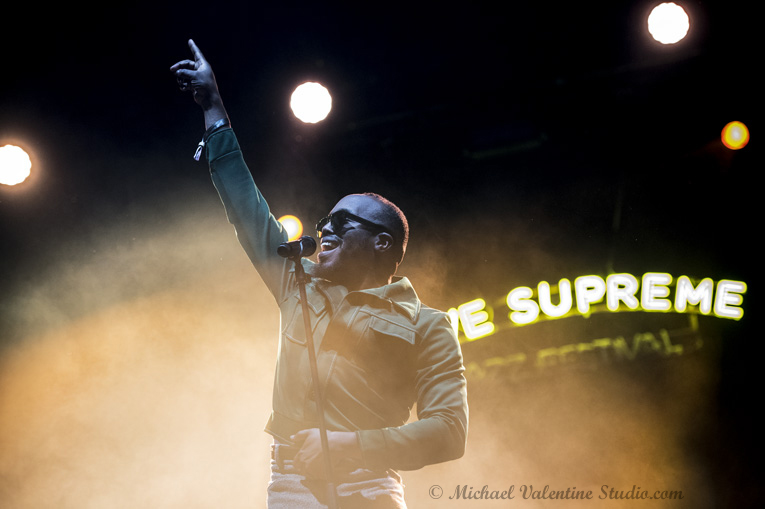 Durand Jones & The Indications