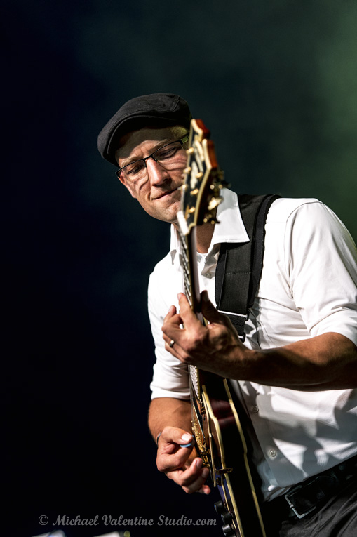 Pete Roth Trio featuring Bill Bruford