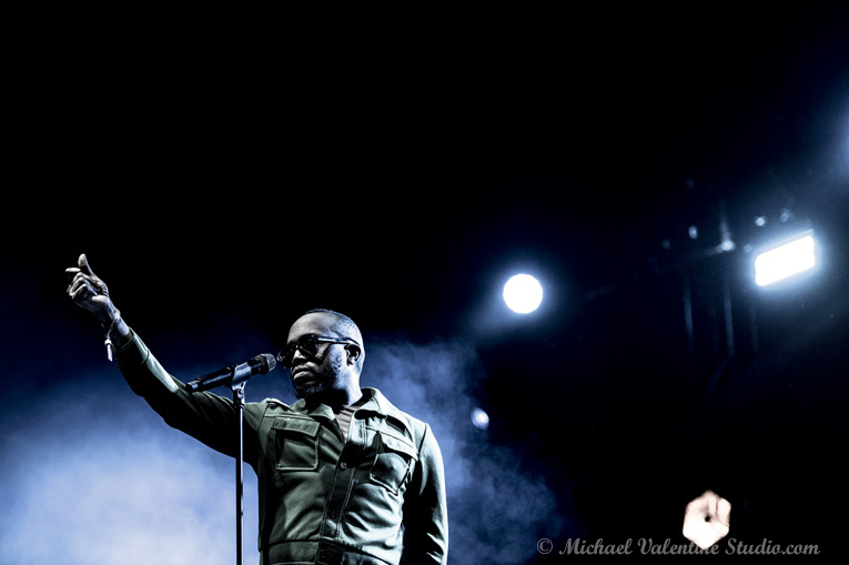 Durand Jones & The Indications